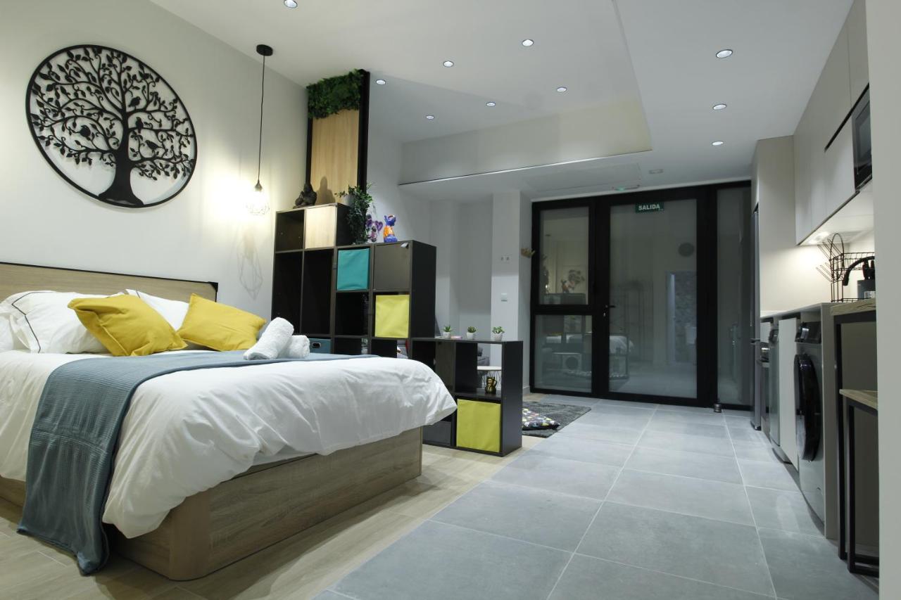 Apartamentos Rio Turia Valencia Exteriör bild