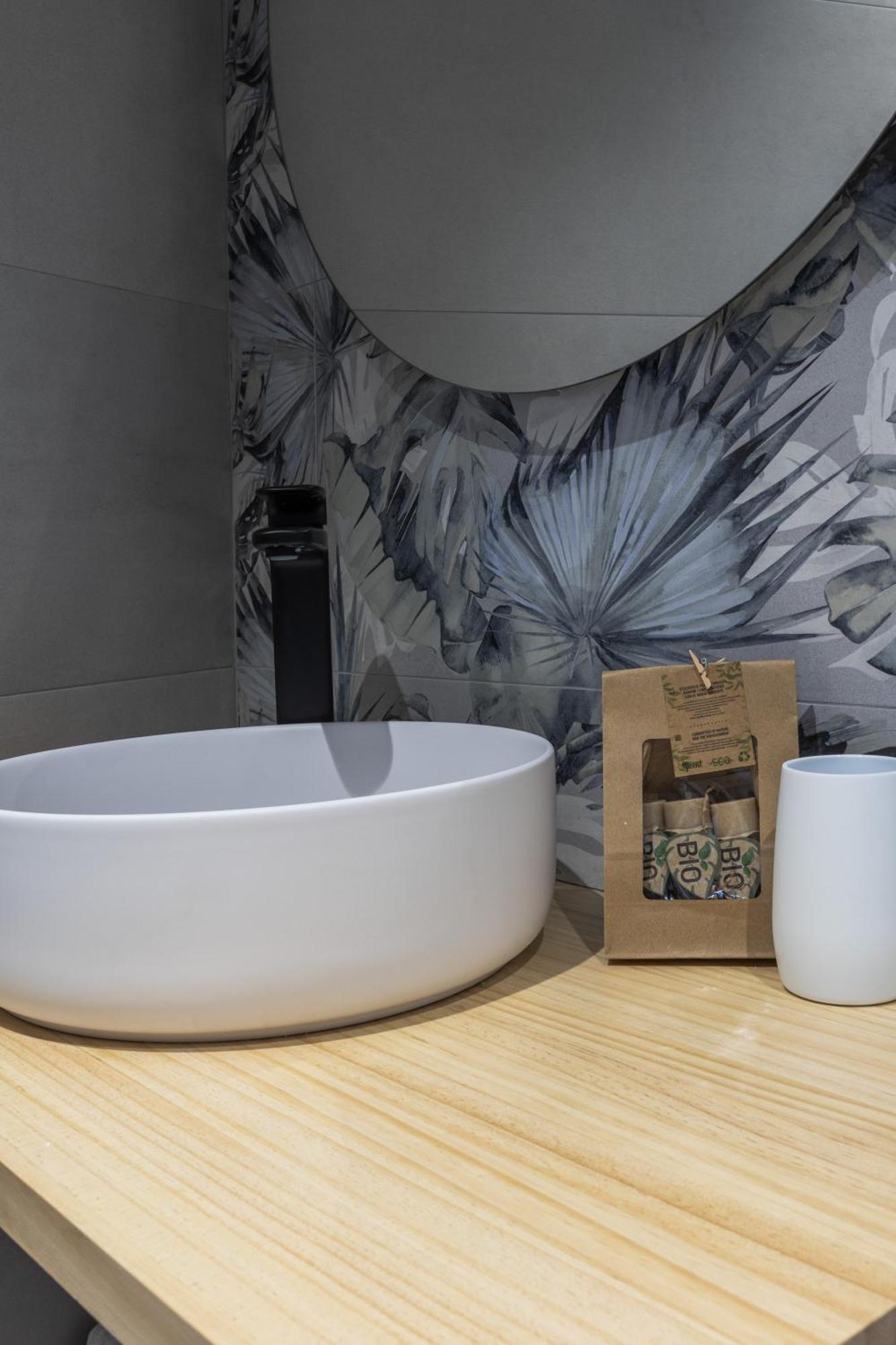 Apartamentos Rio Turia Valencia Exteriör bild